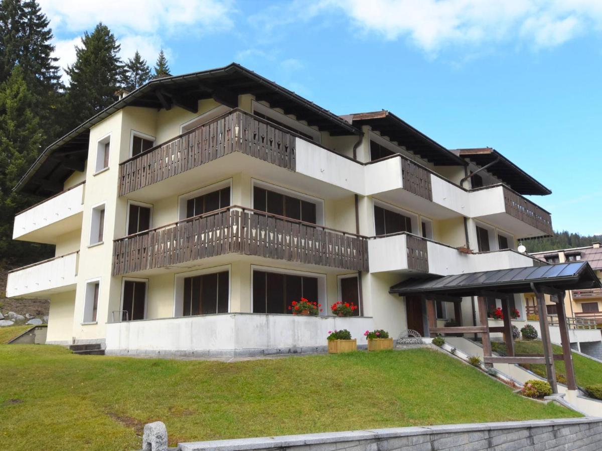 Apartment Frassan Apartments-1 By Interhome Madonna Exterior foto